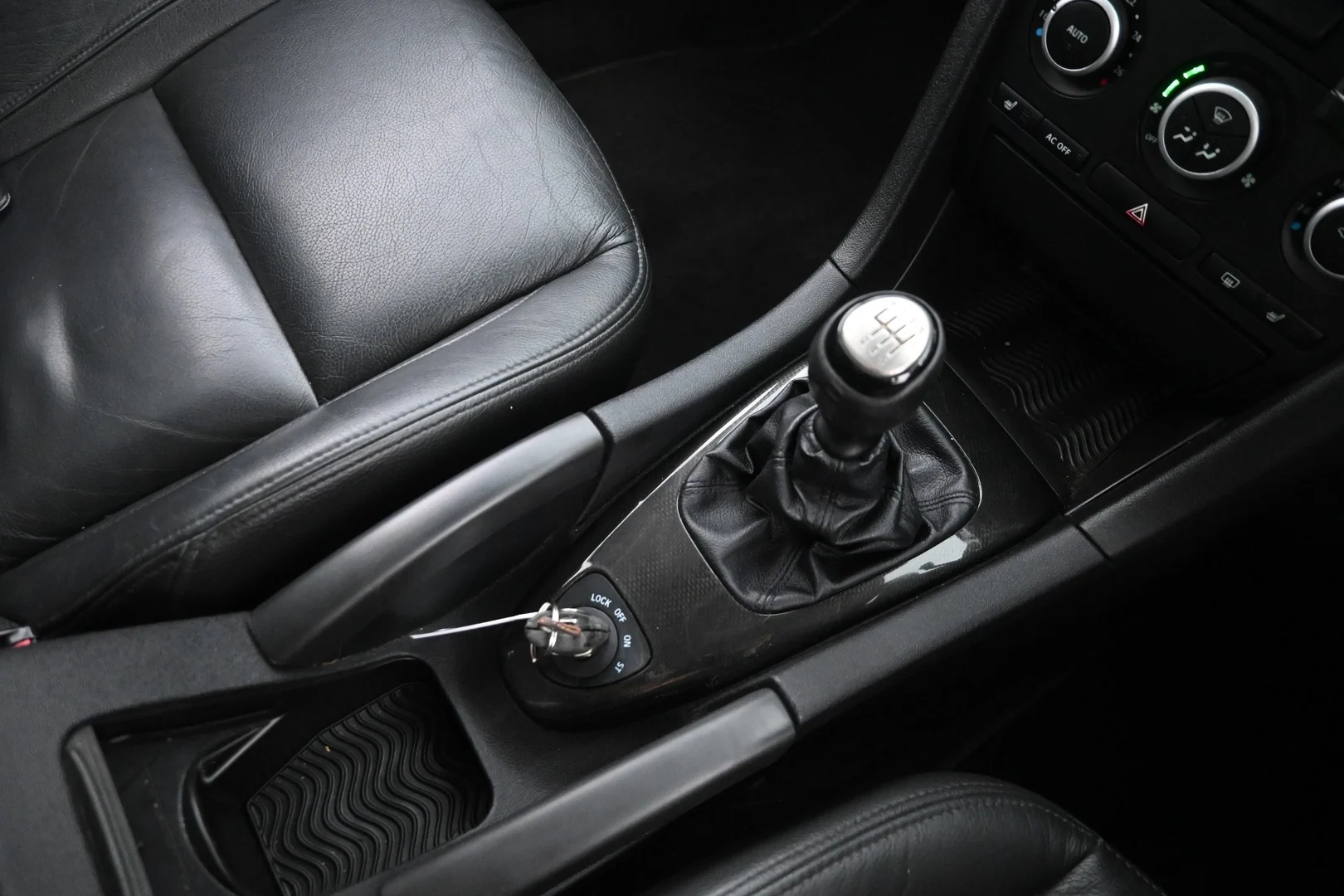 Car Image - 5AbJyASRdMcj7470RIL08k