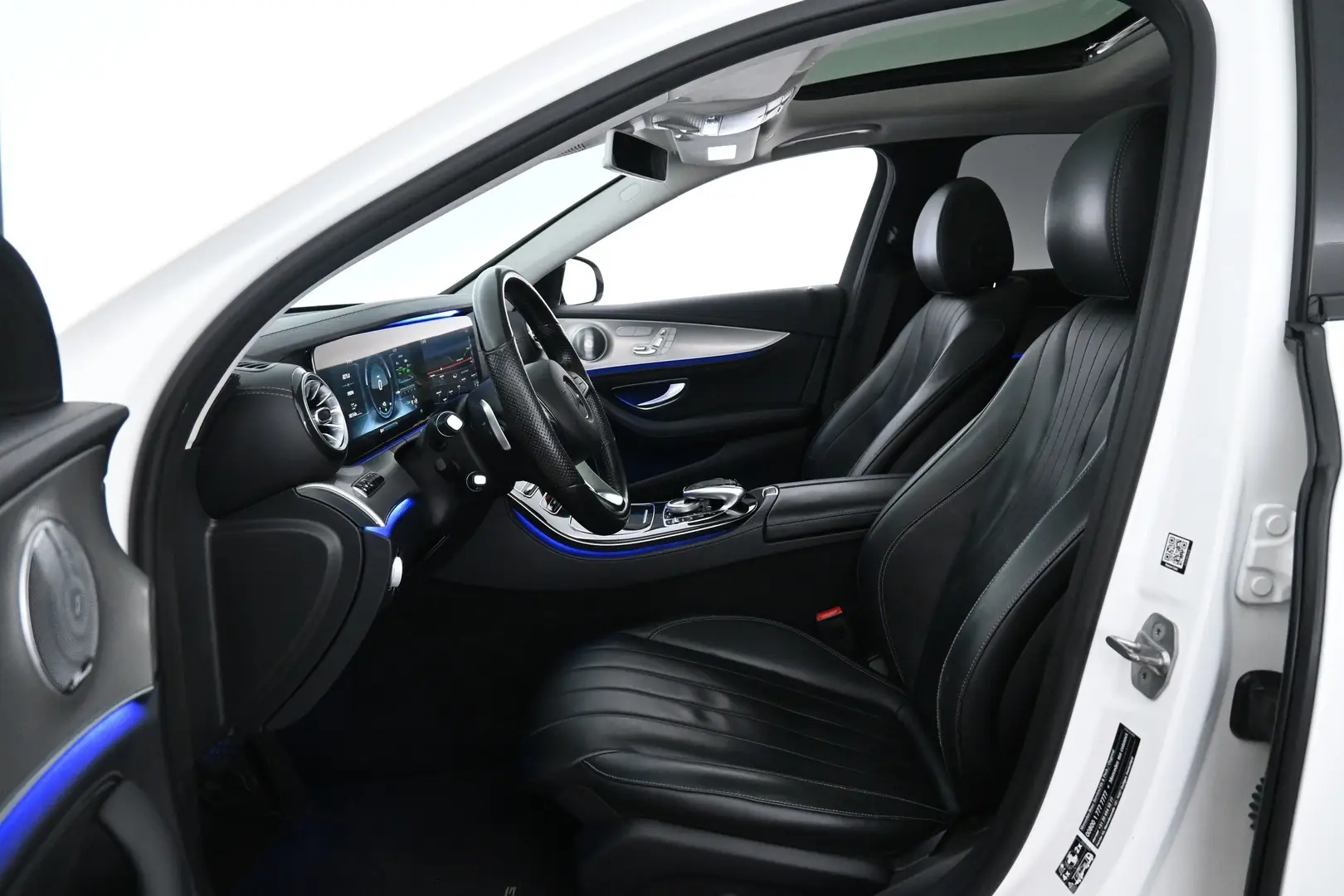 Car Image - 4N6BhU8ahzxI09MTIzBx4S