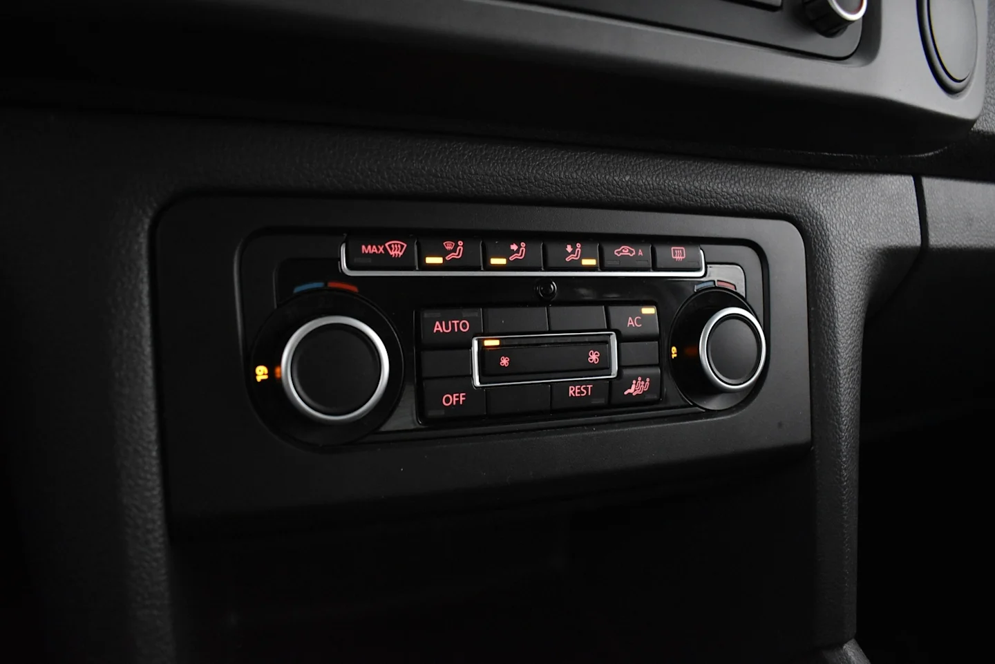 Car Image - 1h1WcGNwmrborkENWJstgp