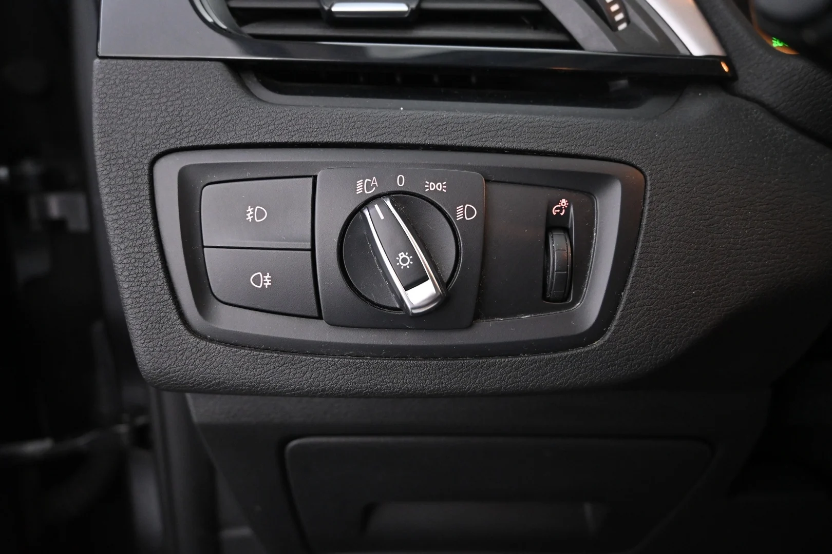 Car Image - 5iiG1ESmVqfA4okjtvQdwT