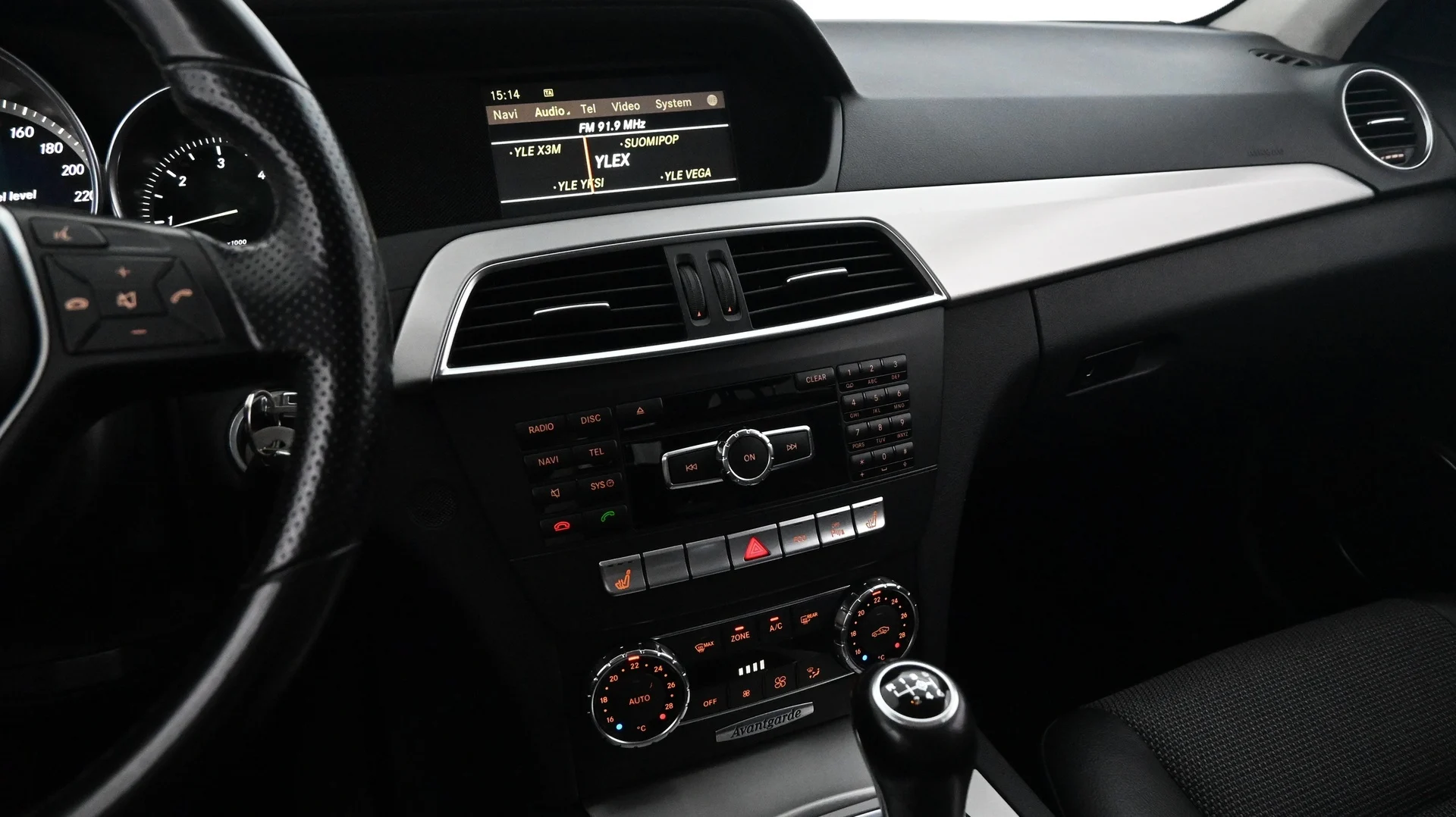 Car Image - 2bJ6WkGuZODQXJ6e0XzIvT