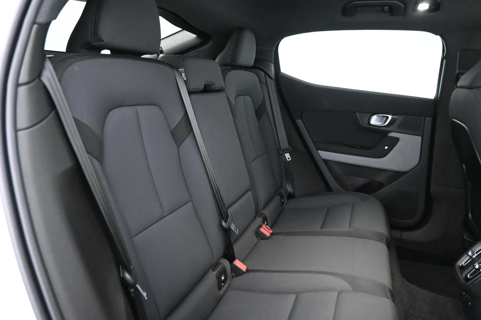 Car Image - 1LzhR75lq3iowIiMkKJmlZ