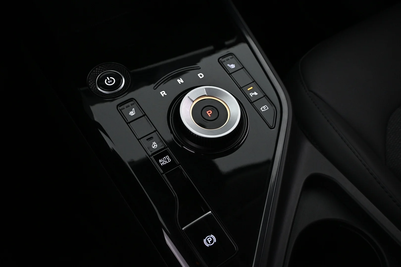 Car Image - 79NzBLCasWqD3ZfXfNrNQM