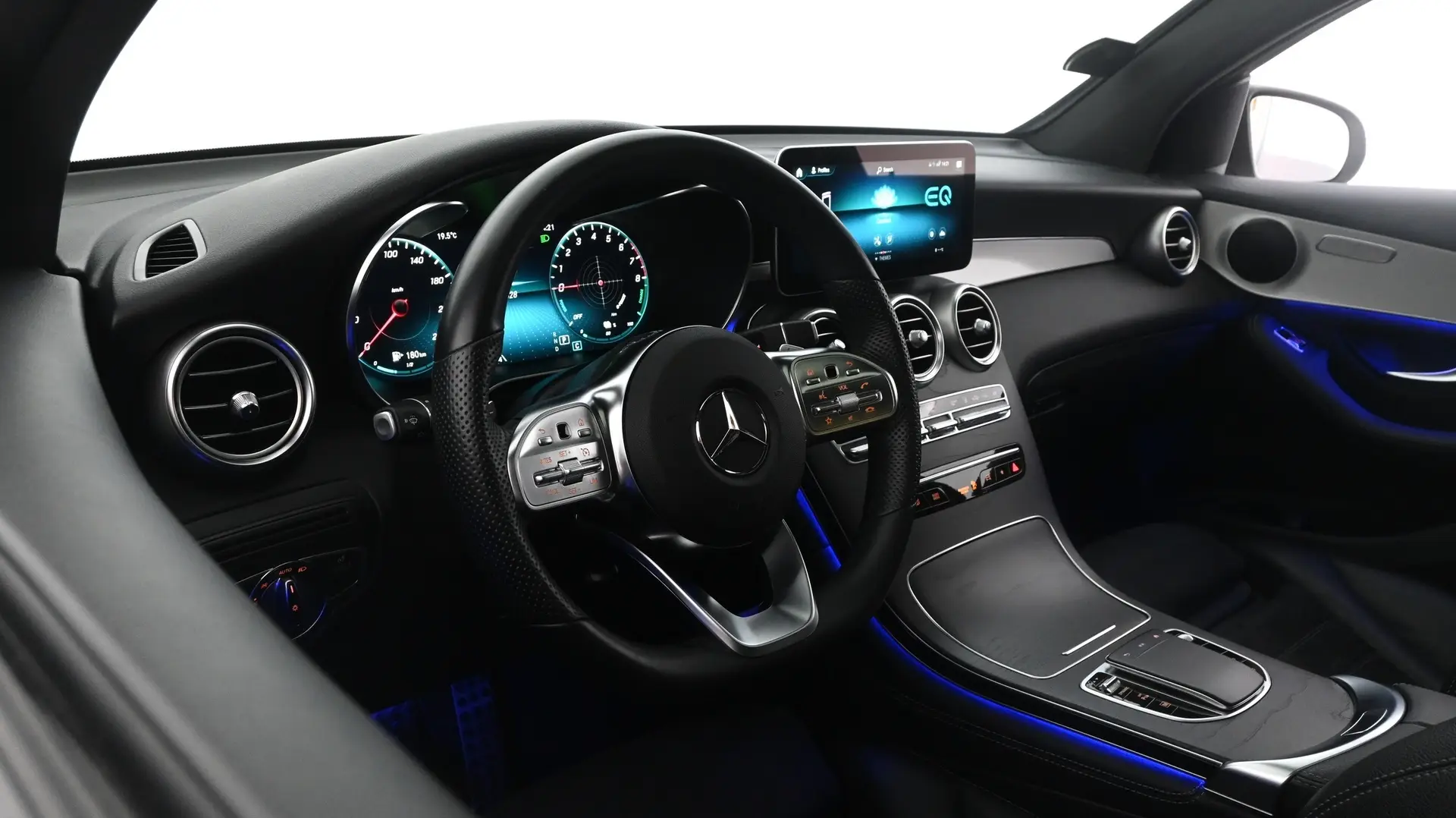 Car Image - 7hJKispz1JWmzM5OSZVHaC