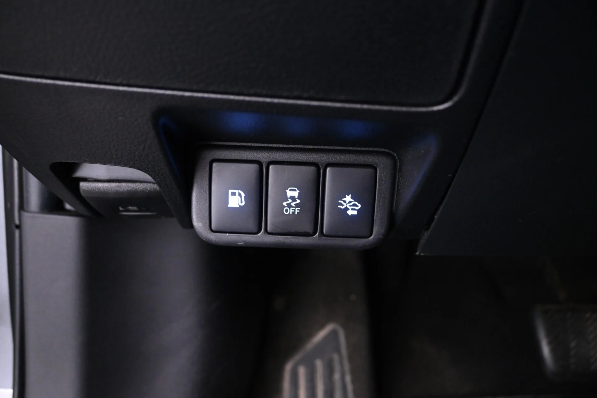 Car Image - 17JQ1q8a6nWvqUIrDzePP9