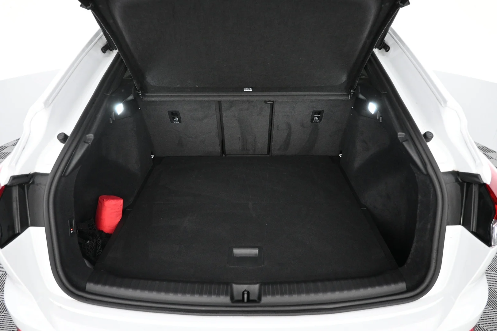 Car Image - O4ACs7zZ9fvtpUvTPBCdr