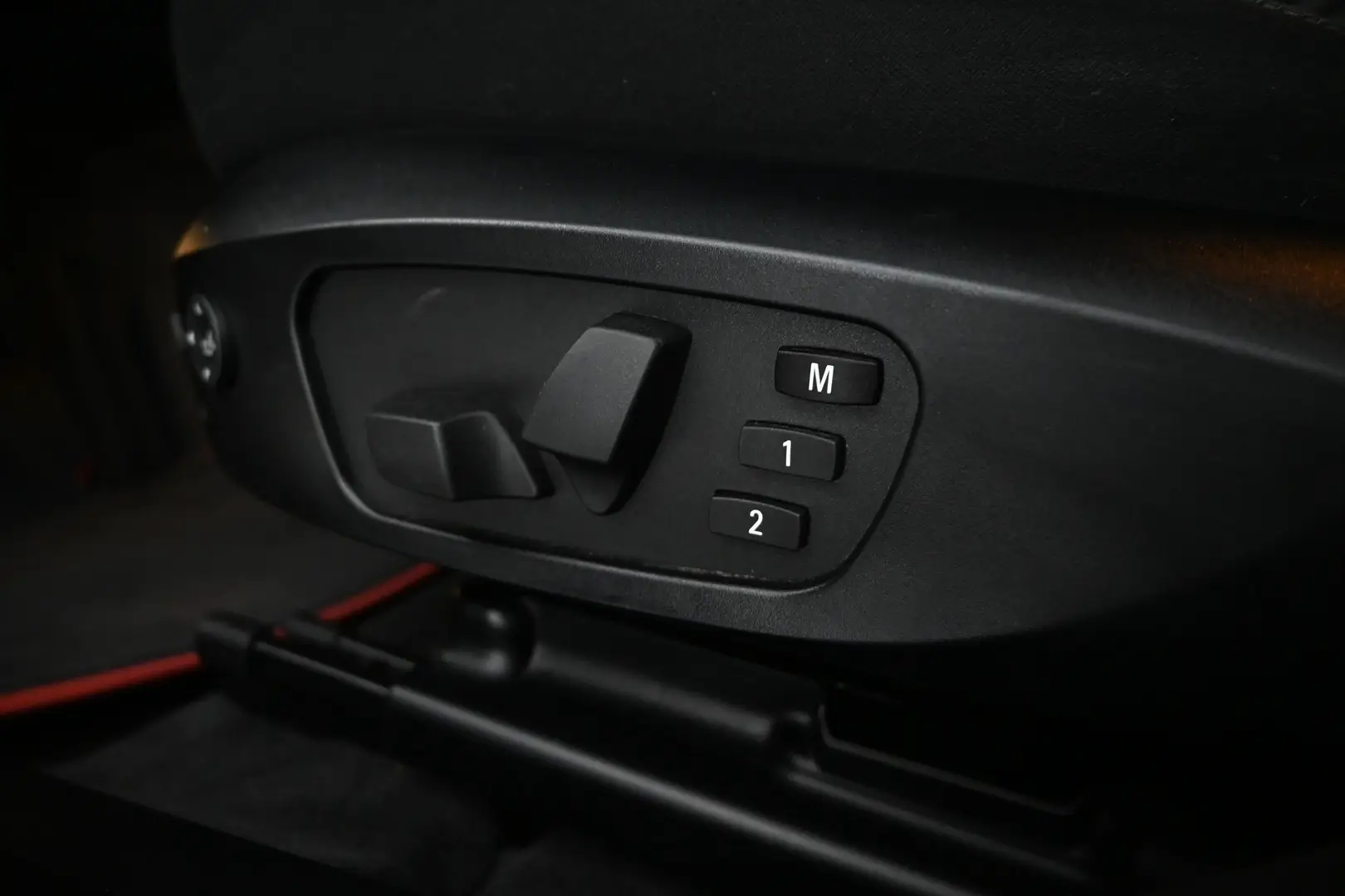 Car Image - 3K84tbDqZ1MpHLmIITlBtm