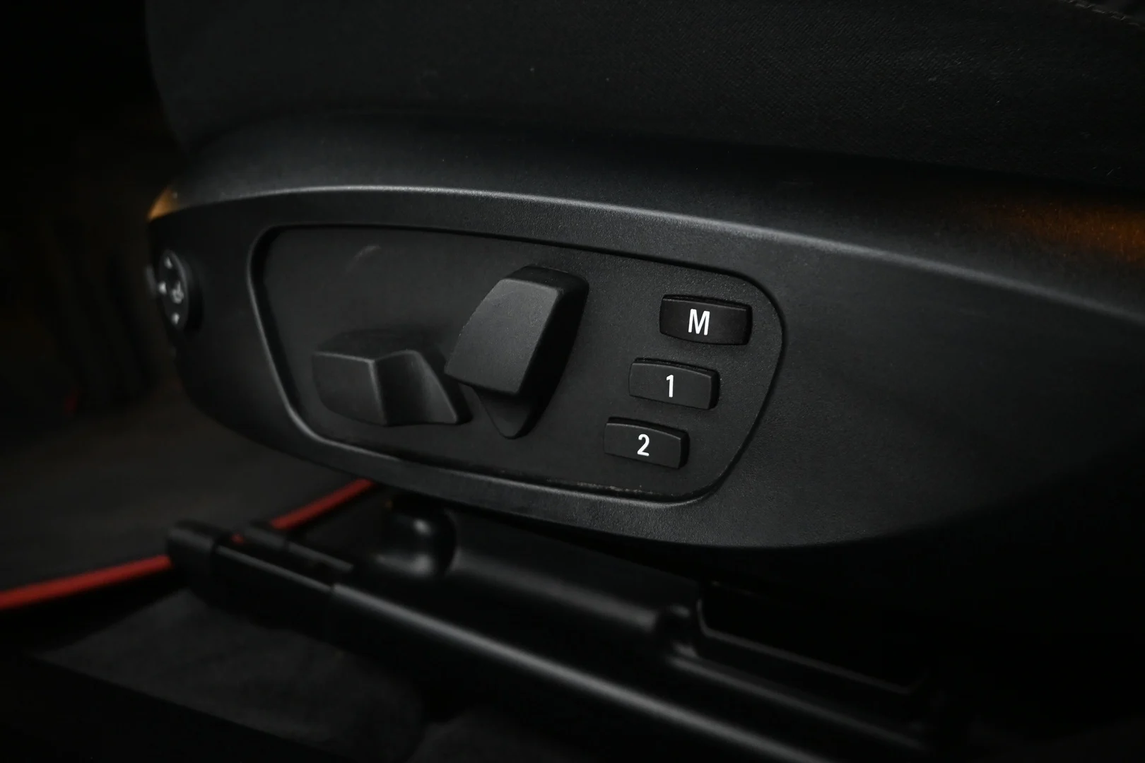 Car Image - 3K84tbDqZ1MpHLmIITlBtm