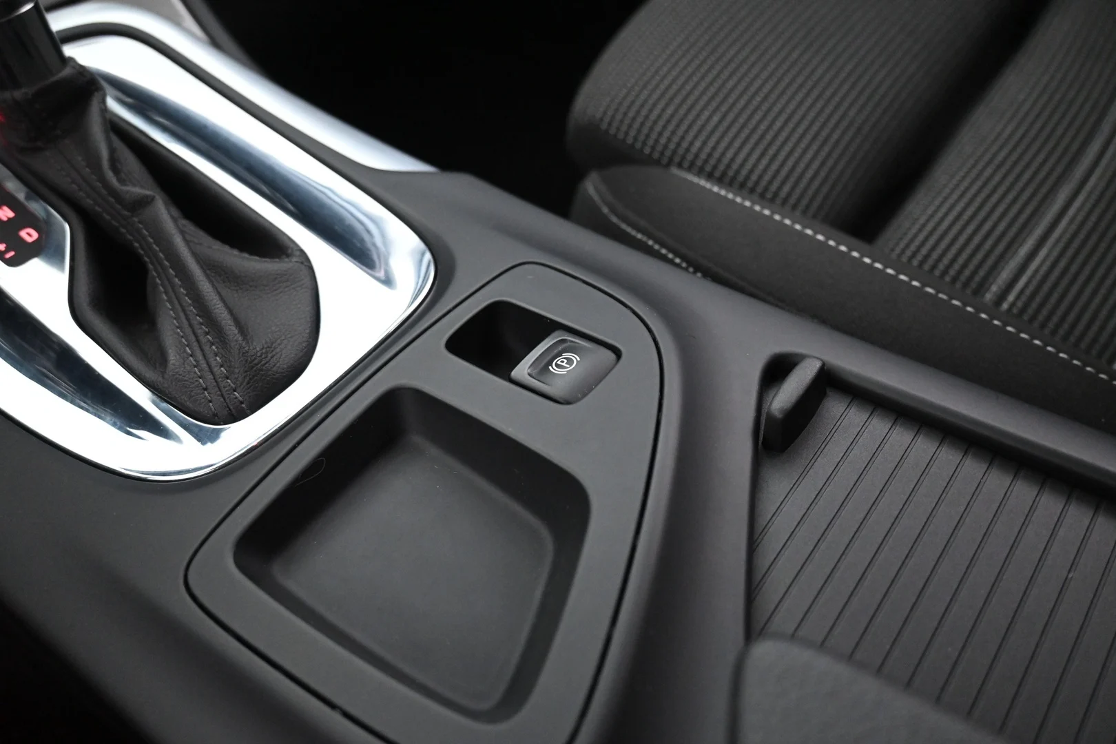 Car Image - 64JvVIGqzJFCCDKbFeNzPy