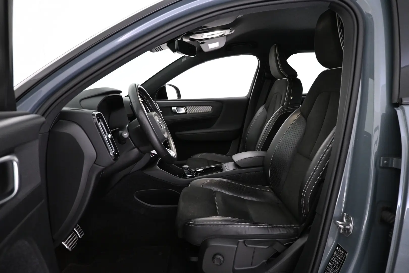 Car Image - 40C4E9Zyb04wqDXehTeDHY