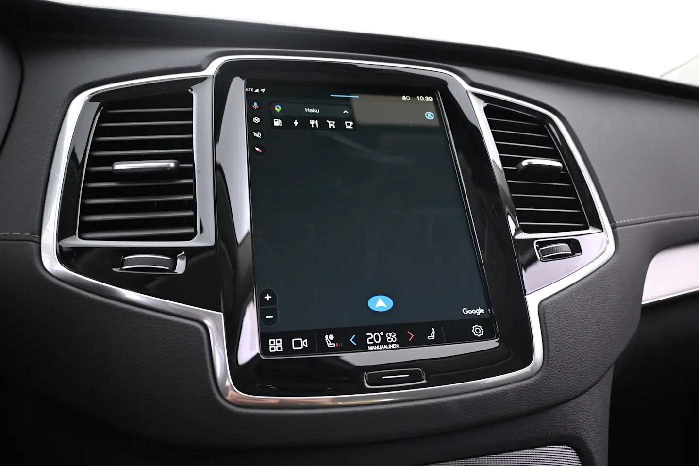 Car Image - 6o8AC9tRXoV5hGoi2MLqc9