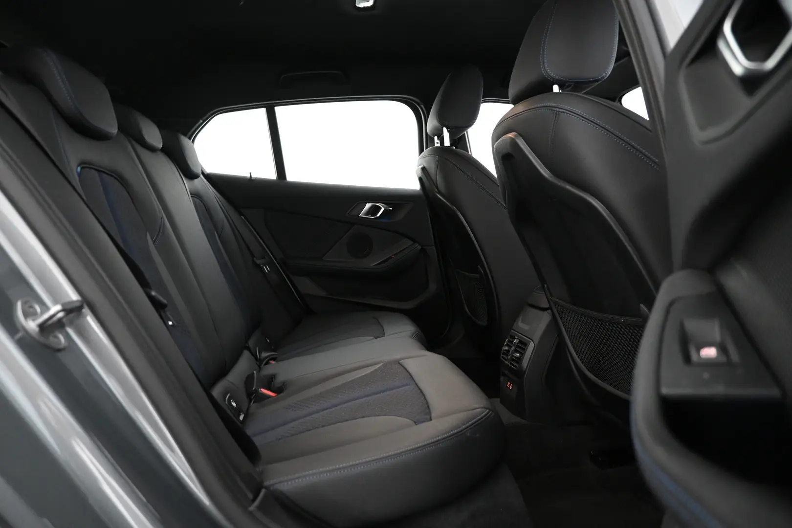 Car Image - 7fHgxNhHOwhzhpLeocwKPb
