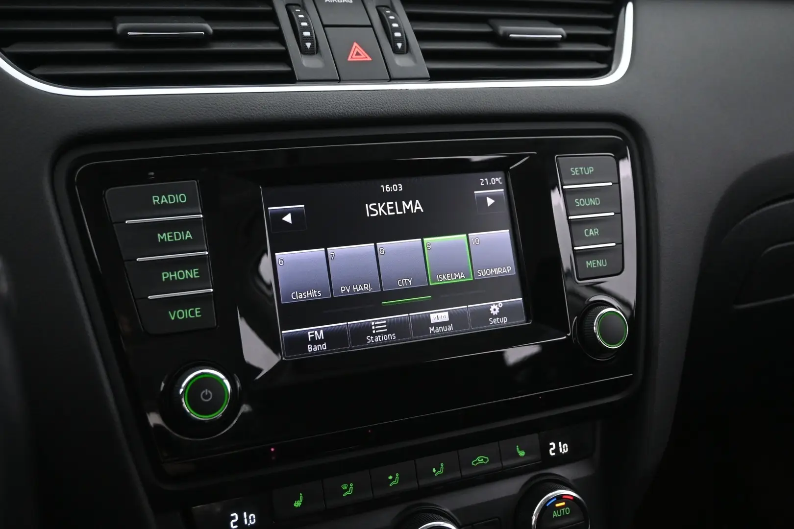 Car Image - 6baAtkwKpZgIu4MSJBSGuz