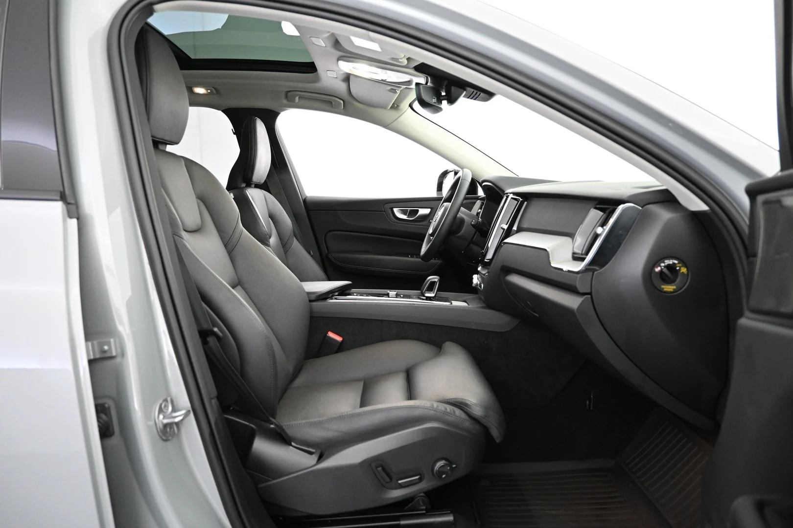 Car Image - 5RsAdkgwUOCZTqQ7zLCF4X