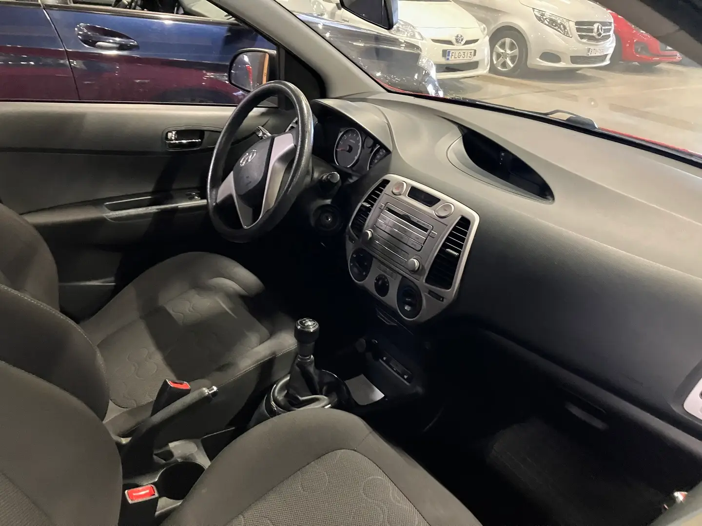 Car Image - 56GEWwPWlMqa47kwDOm8VK