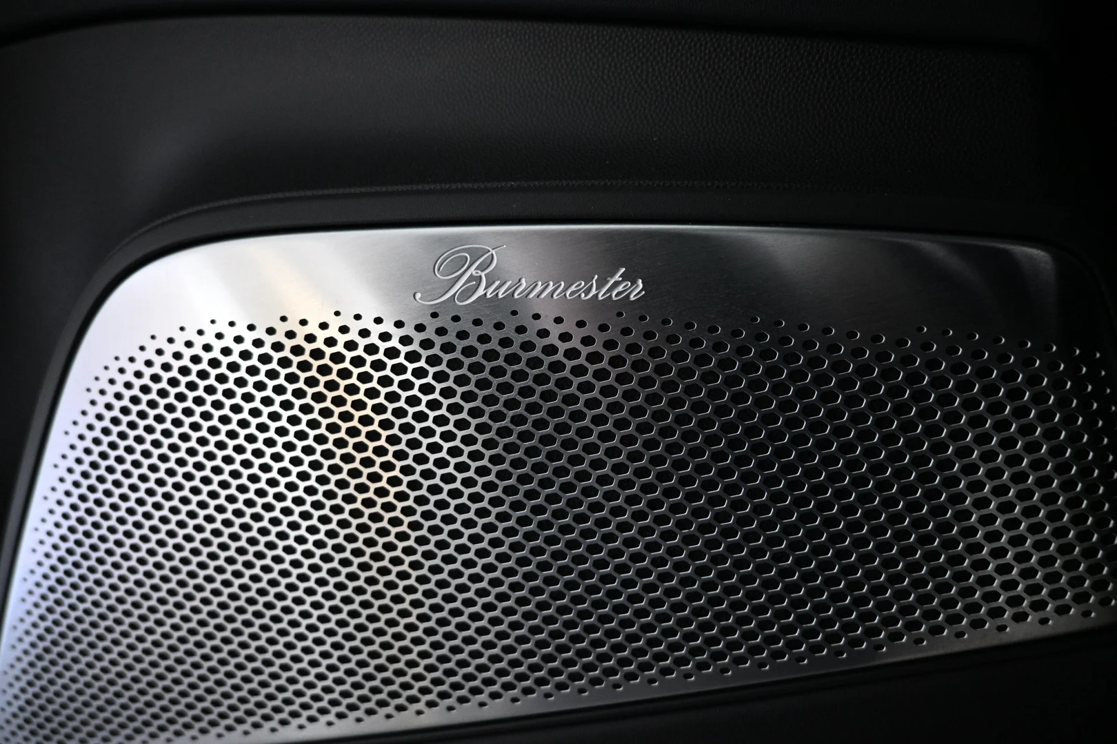 Car Image - FXashHBLS0IIsfvip1pRD