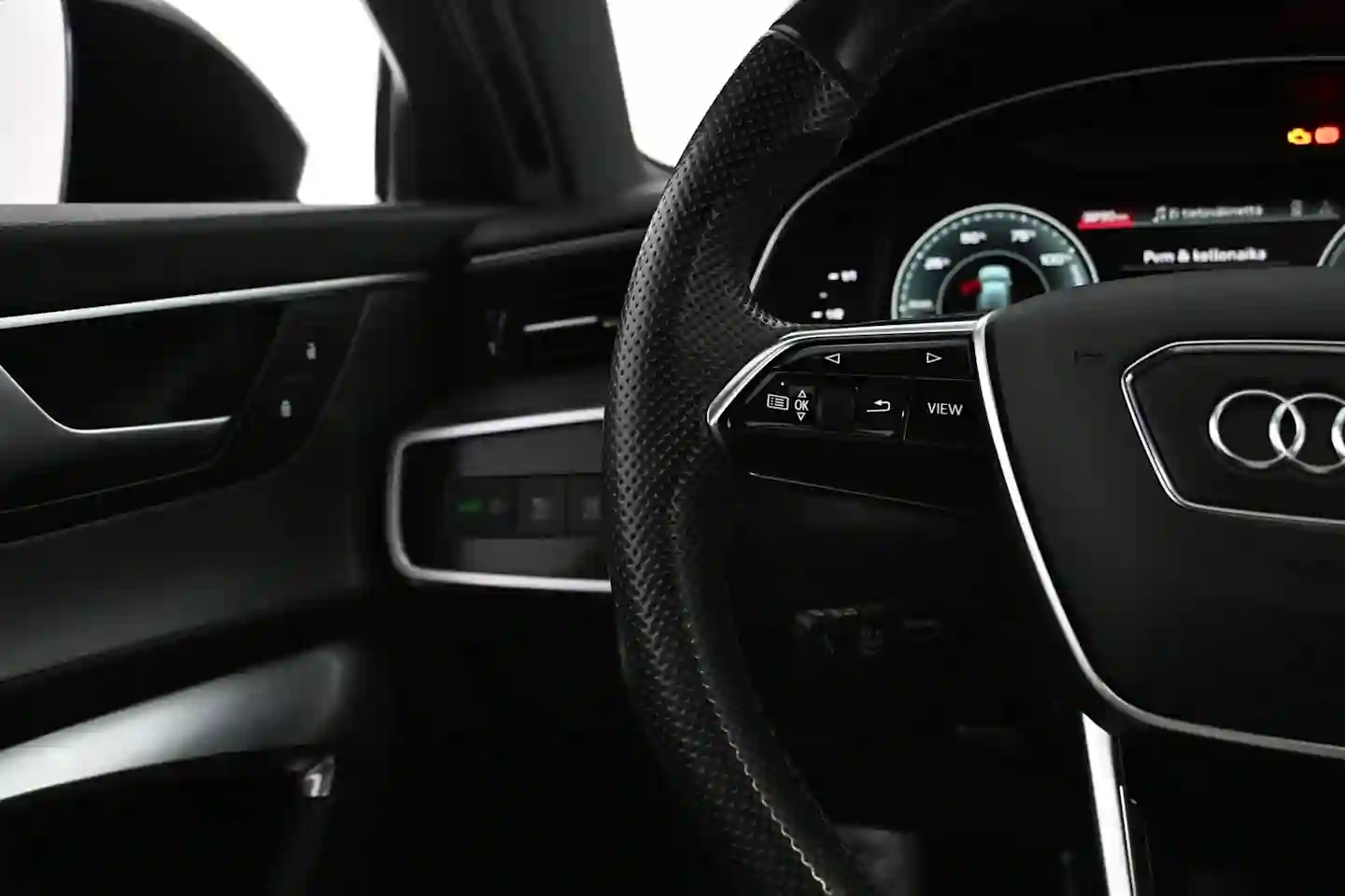 Car Image - TgRY74LHbvkb8fgXgh4ag