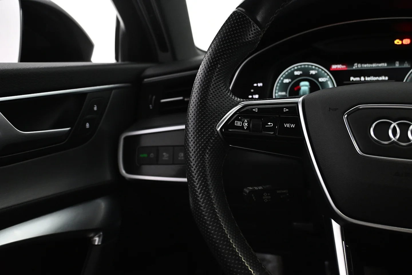 Car Image - TgRY74LHbvkb8fgXgh4ag