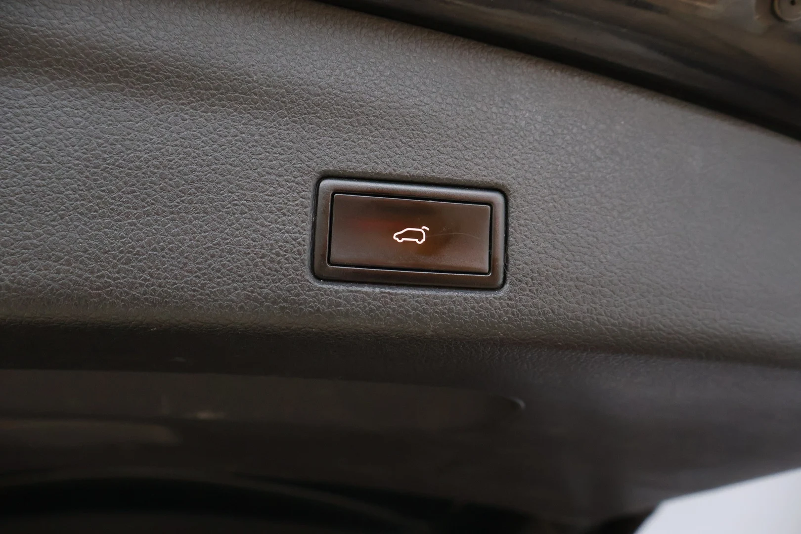 Car Image - 7DZtatoahPqTaLwSv3Ys4h