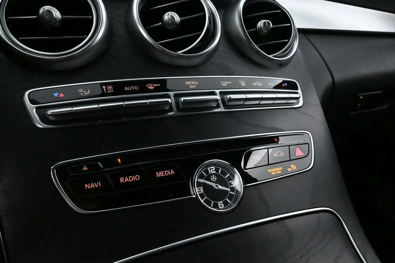 Car Image - 2flsIzprQ56dMlDvkICPzx