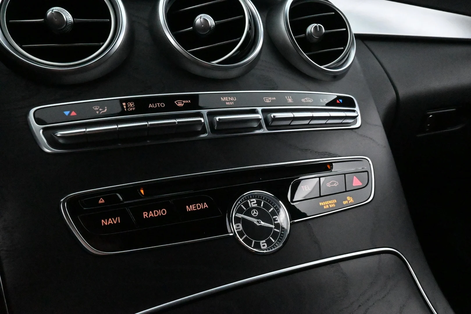 Car Image - 2flsIzprQ56dMlDvkICPzx