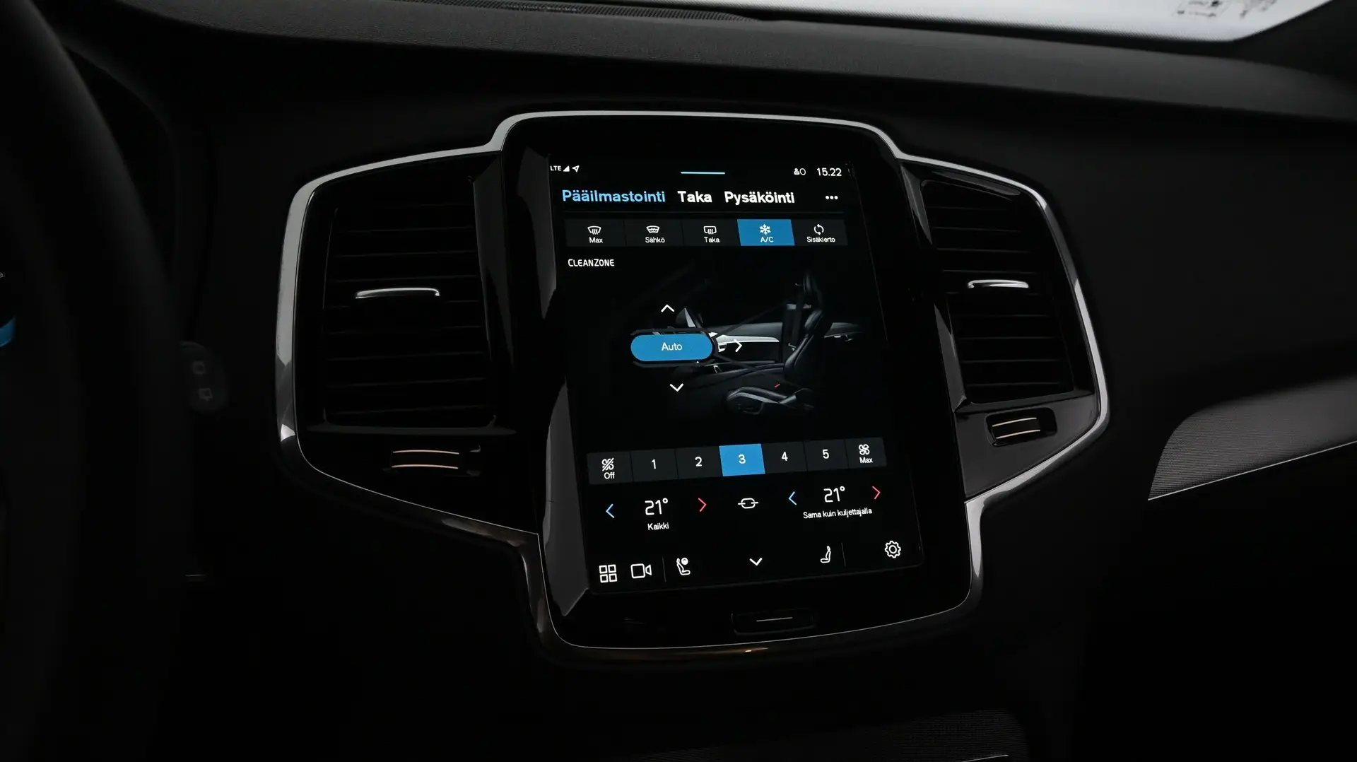 Car Image - 14obBX9CDBYcvL1pL2j0VC