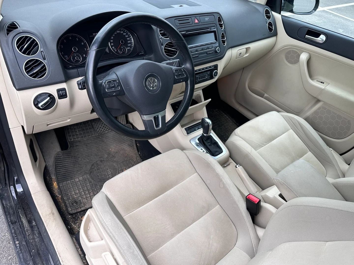 Car Image - 6Pzg04TfHC0PLLzvw6NVRv