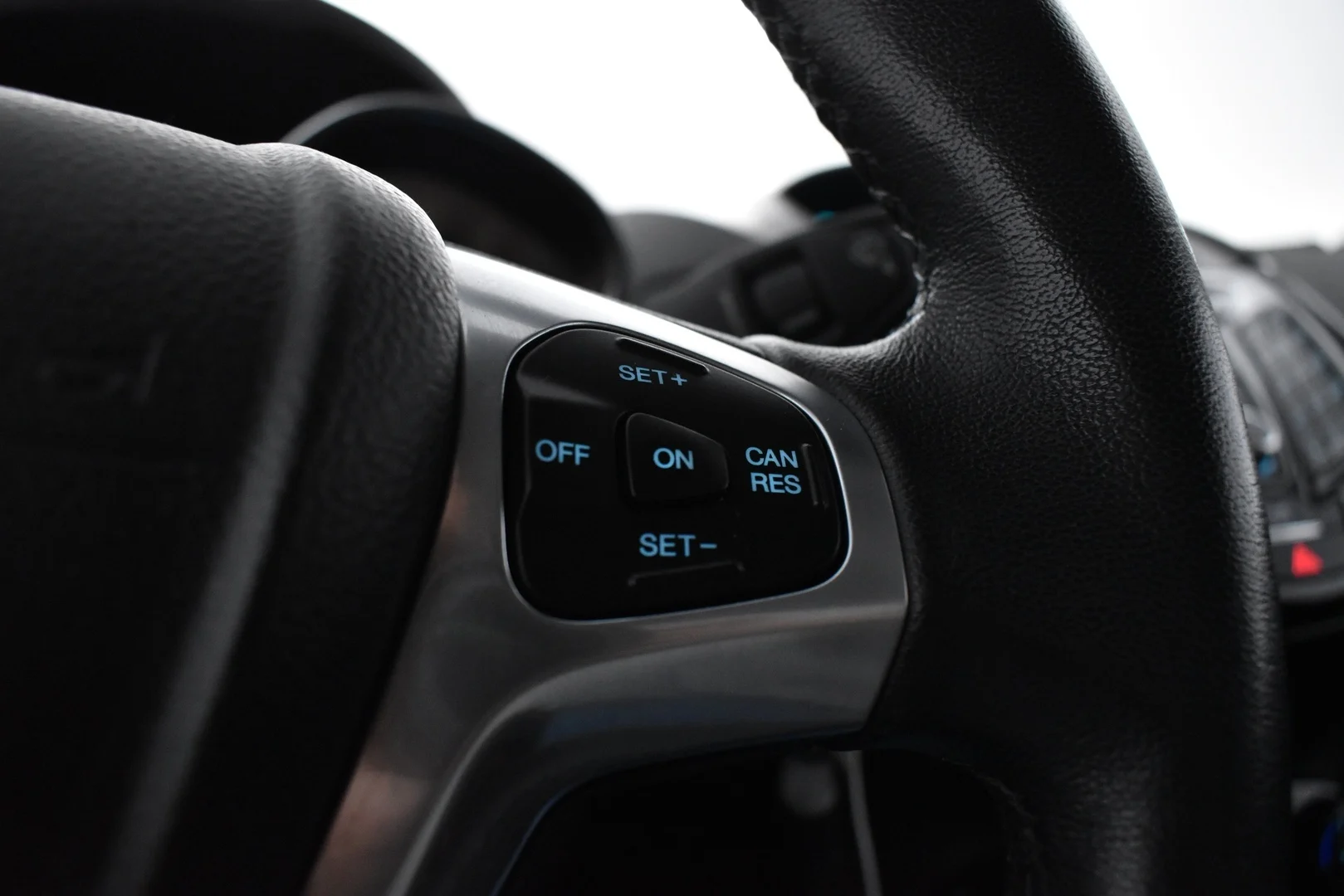 Car Image - 2M3xhi36ZDSkD5ynduaWsE
