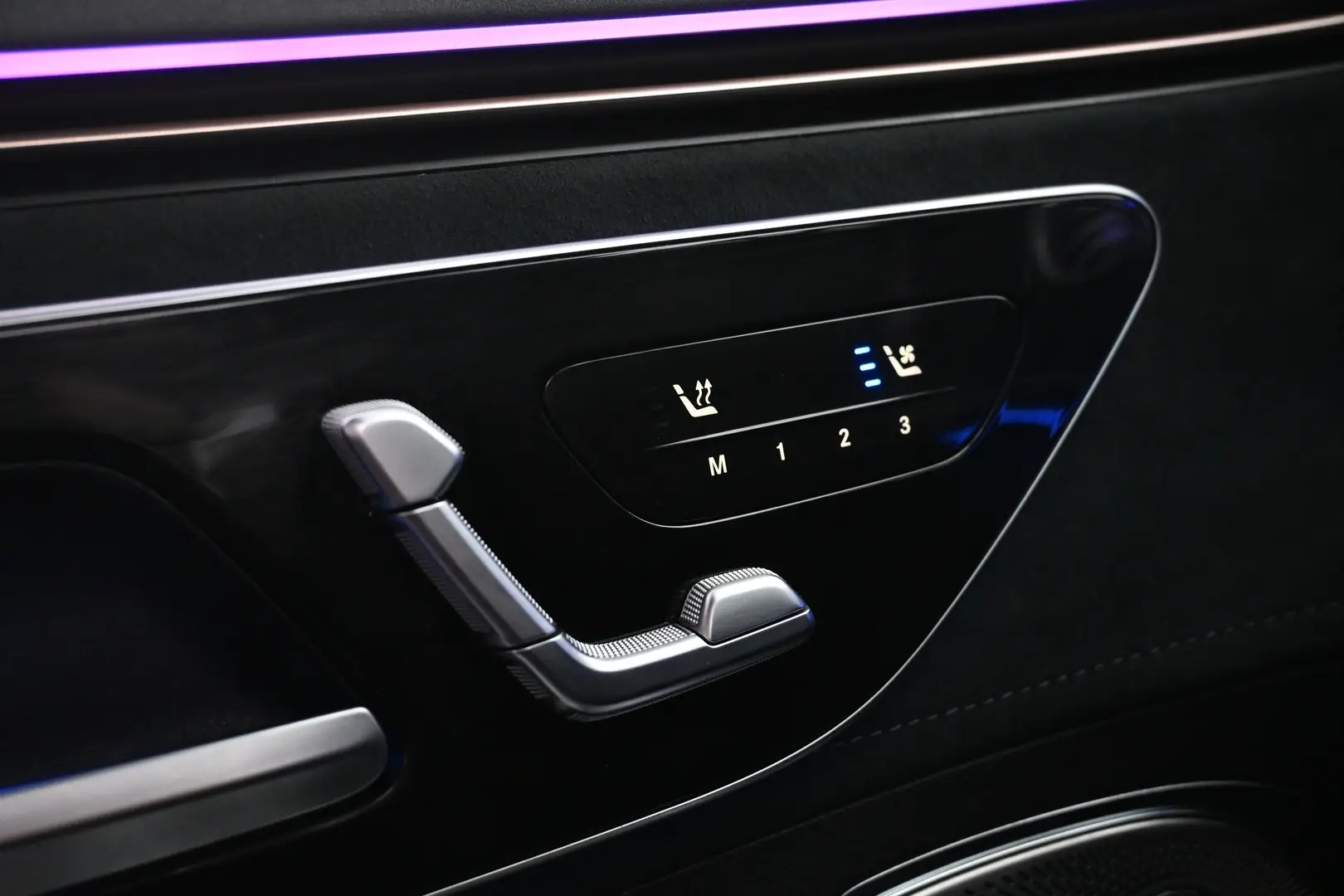 Car Image - 6eeY9mjyRH0YVU3U0FCSd8