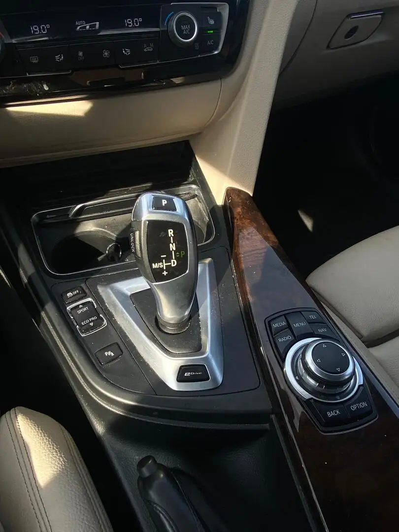 Car Image - 6pBfjPcZZthGzhqXGcSXaC