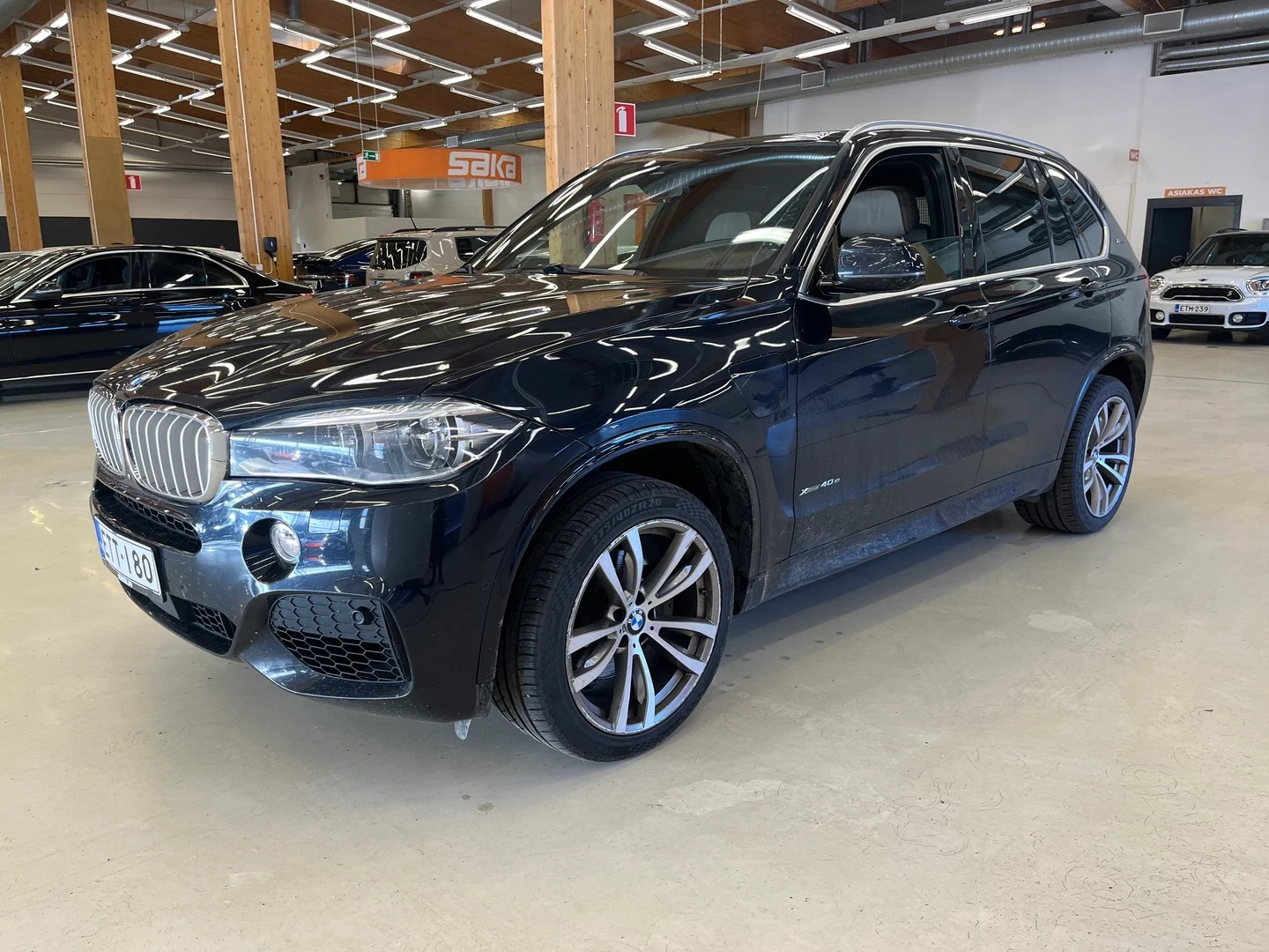 Car Image - 1zr83AZCK4sZMwEZuiBrmz