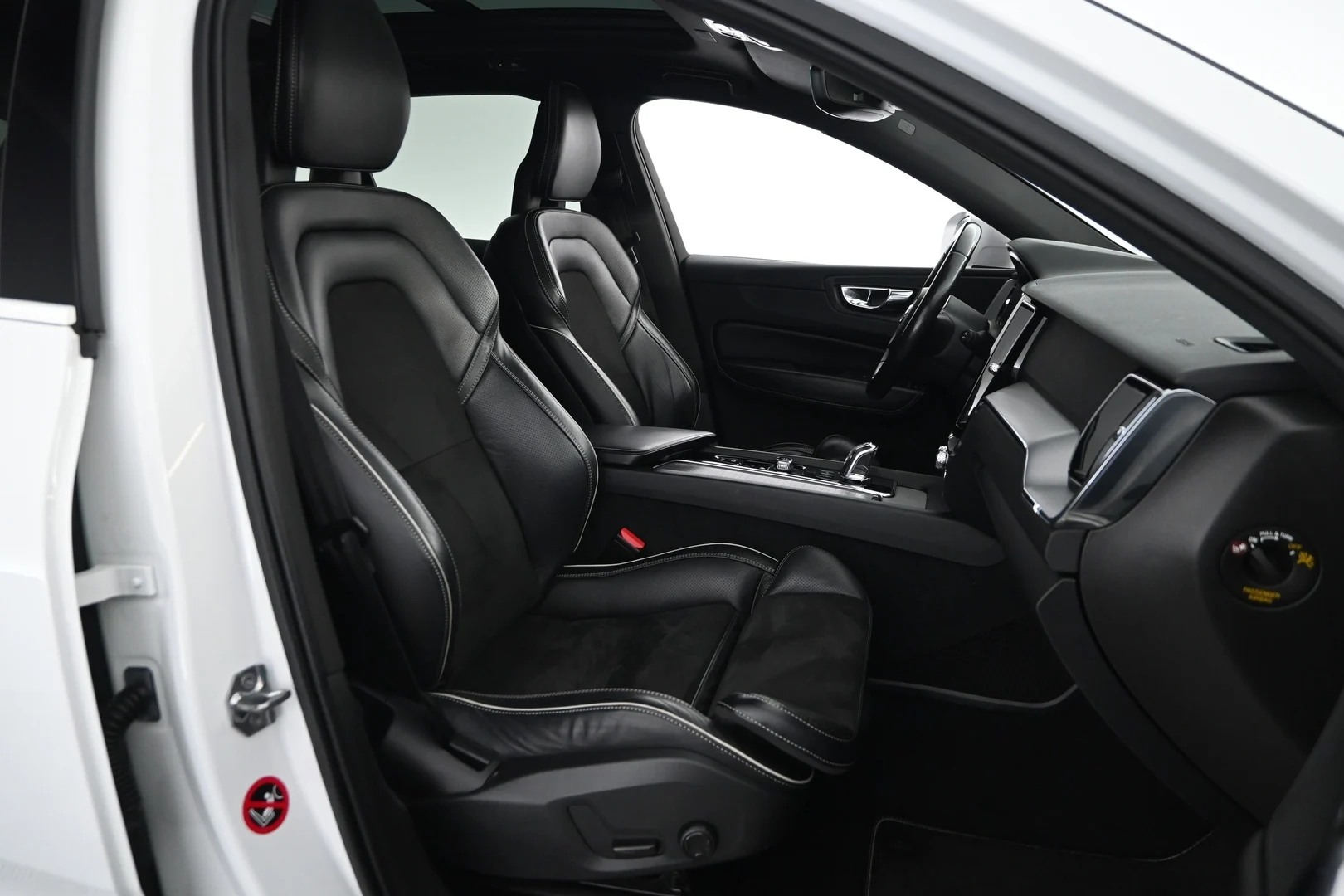 Car Image - 6HfQ34U1cISZr5Xn92lvJM