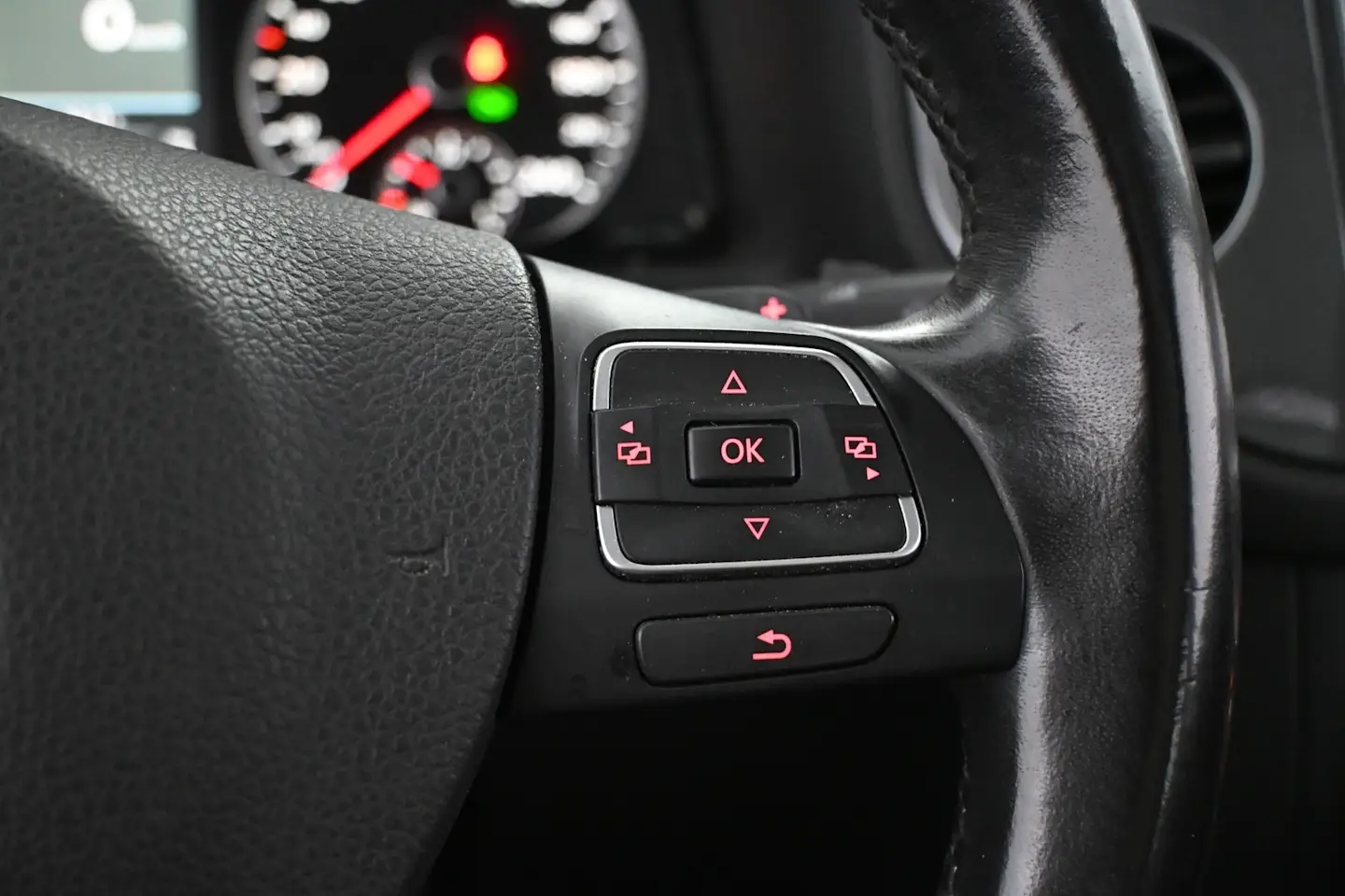 Car Image - 3GjfxGwrLMsevrqzl53e1D