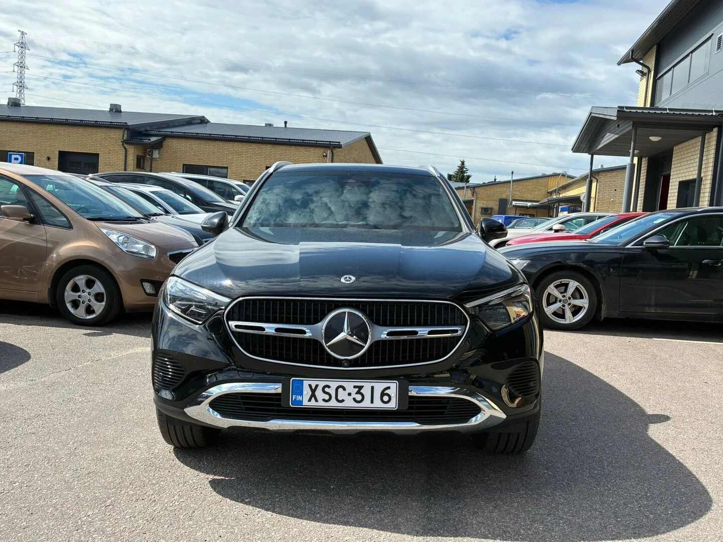Car Image - XB5803OB68LWAvmxc8g6A