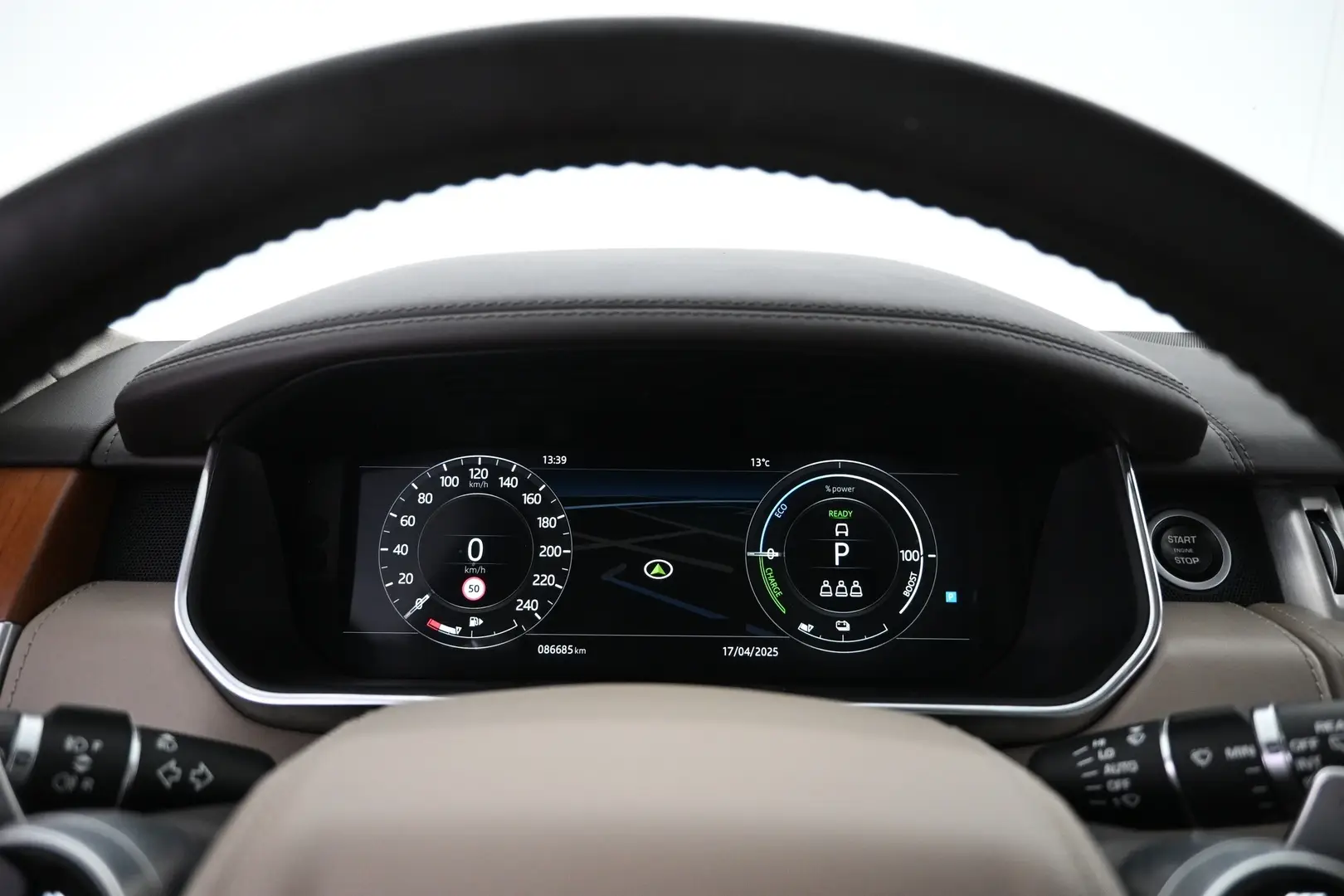 Car Image - 5oDZkzPDgvzJmM8jafxfGS