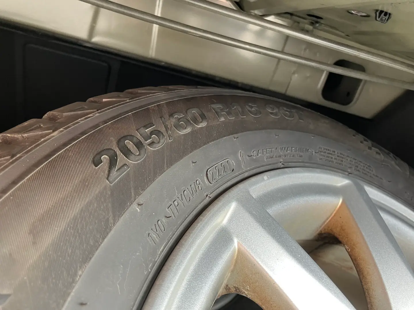 Car Image - 6A6qWCAKt1ztiwdQlMM65y
