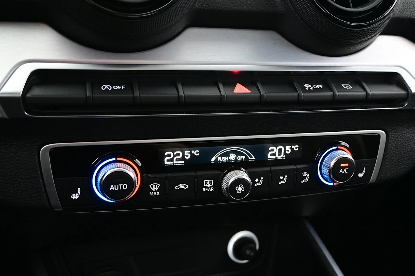 Car Image - 4PqGnkHsZnCw1aOQ4Tu3ri