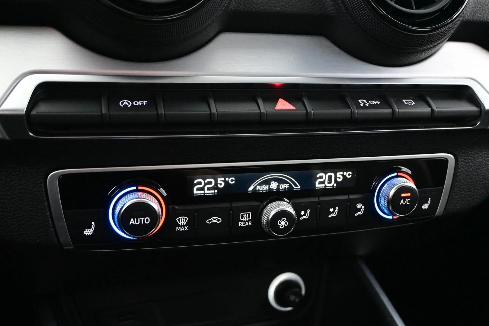 Car Image - 4PqGnkHsZnCw1aOQ4Tu3ri