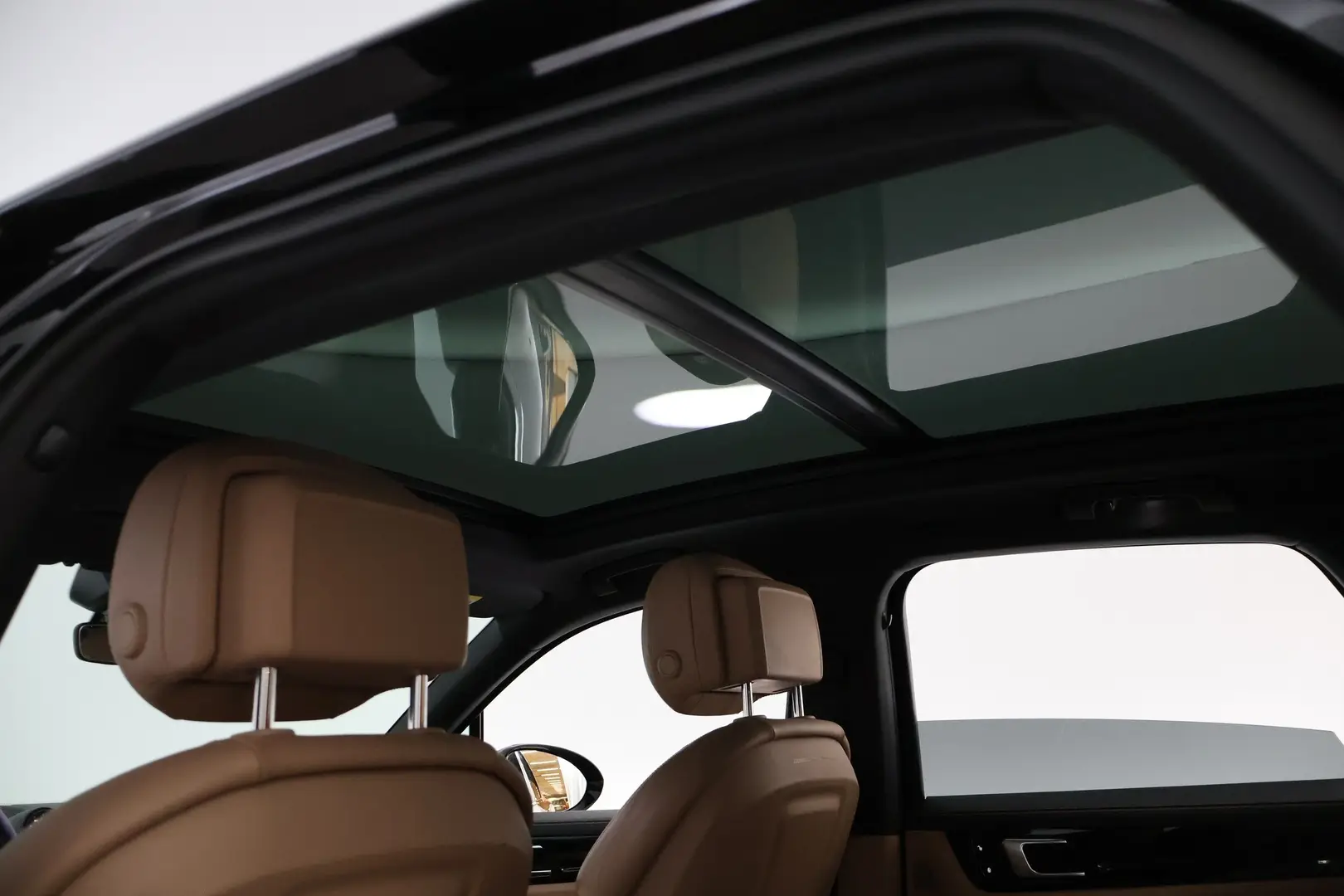 Car Image - 6D9zV74kpHLkJALF5dBby6
