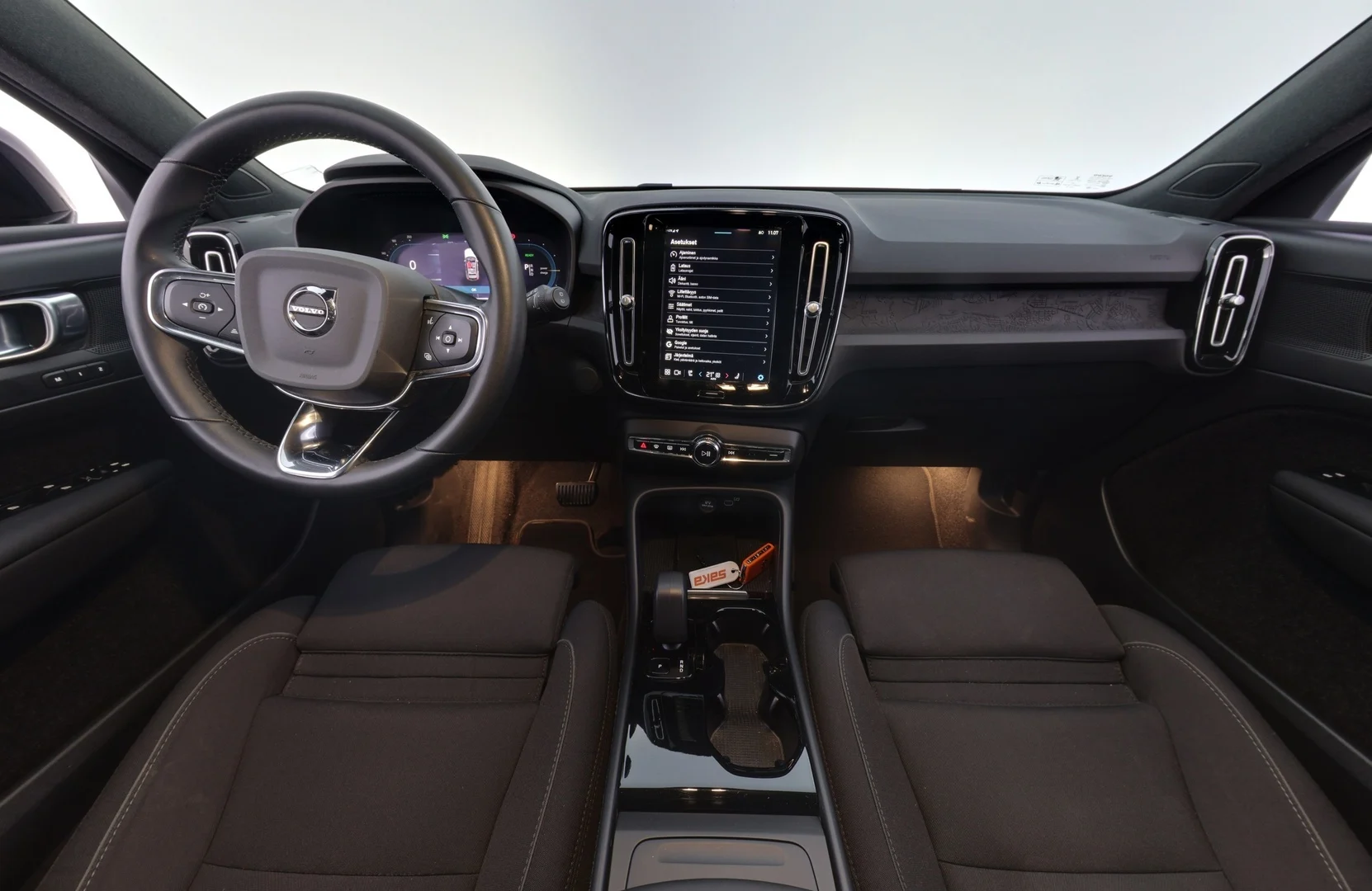 Car Image - 49UPKzXAv9tnasRmYuuXv5