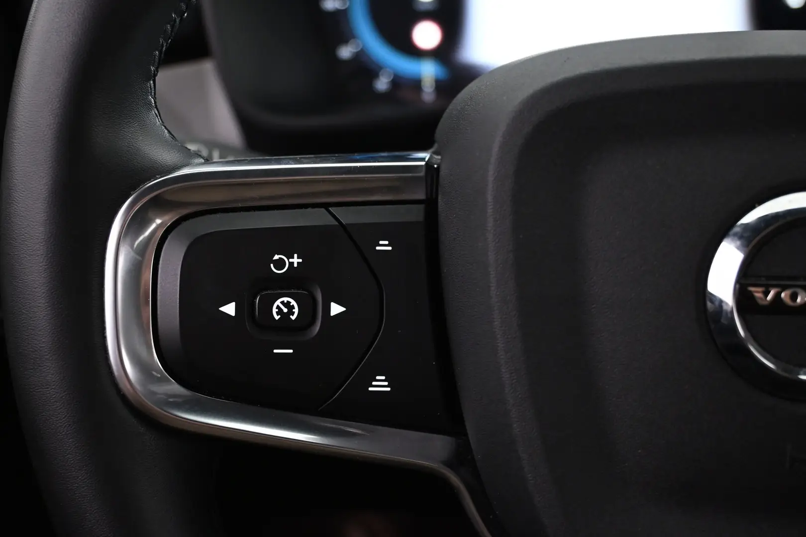 Car Image - 6YXnbaEswxtyQ6jQyCPNtD