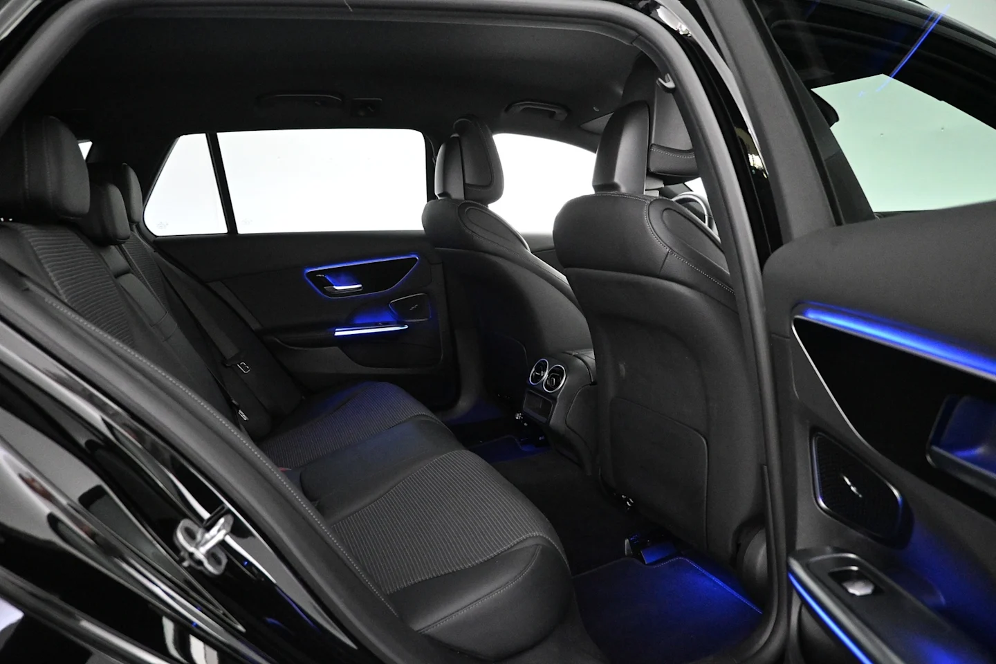 Car Image - 4okqmbTCxw3Ef7MEat0yO3