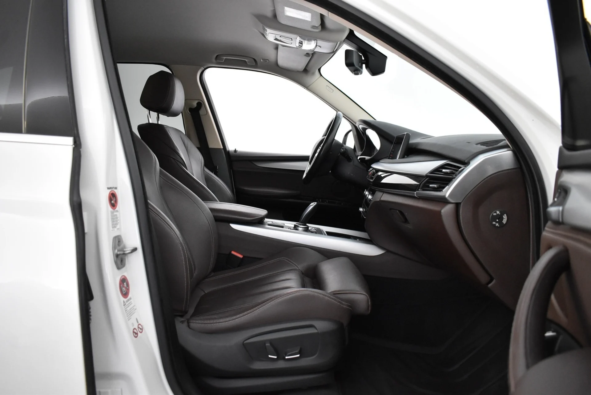 Car Image - 1neuPDgB5Fj7fhp0AASmiM