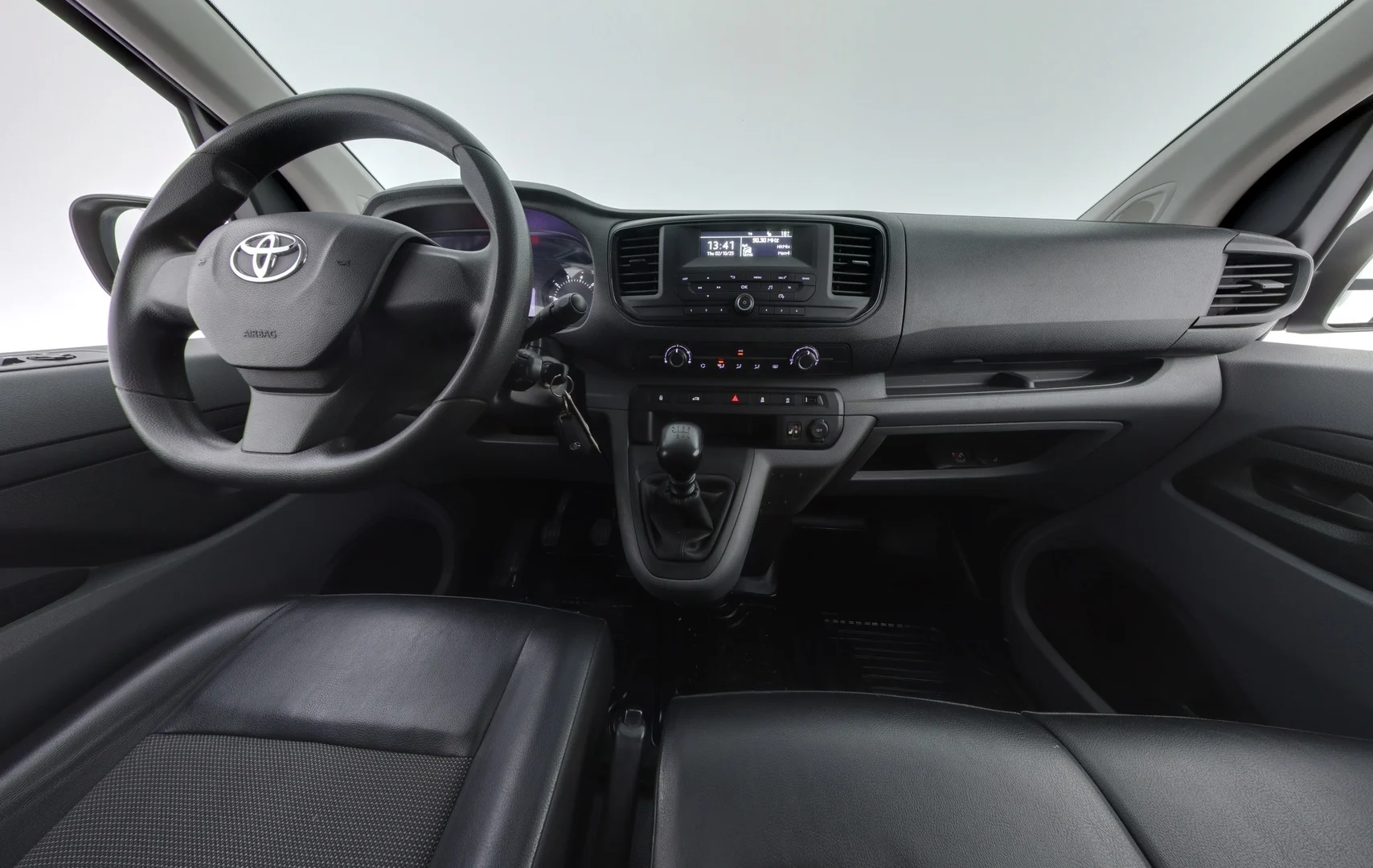 Car Image - 3nlJsUgZAf2cWRYKMyTWto