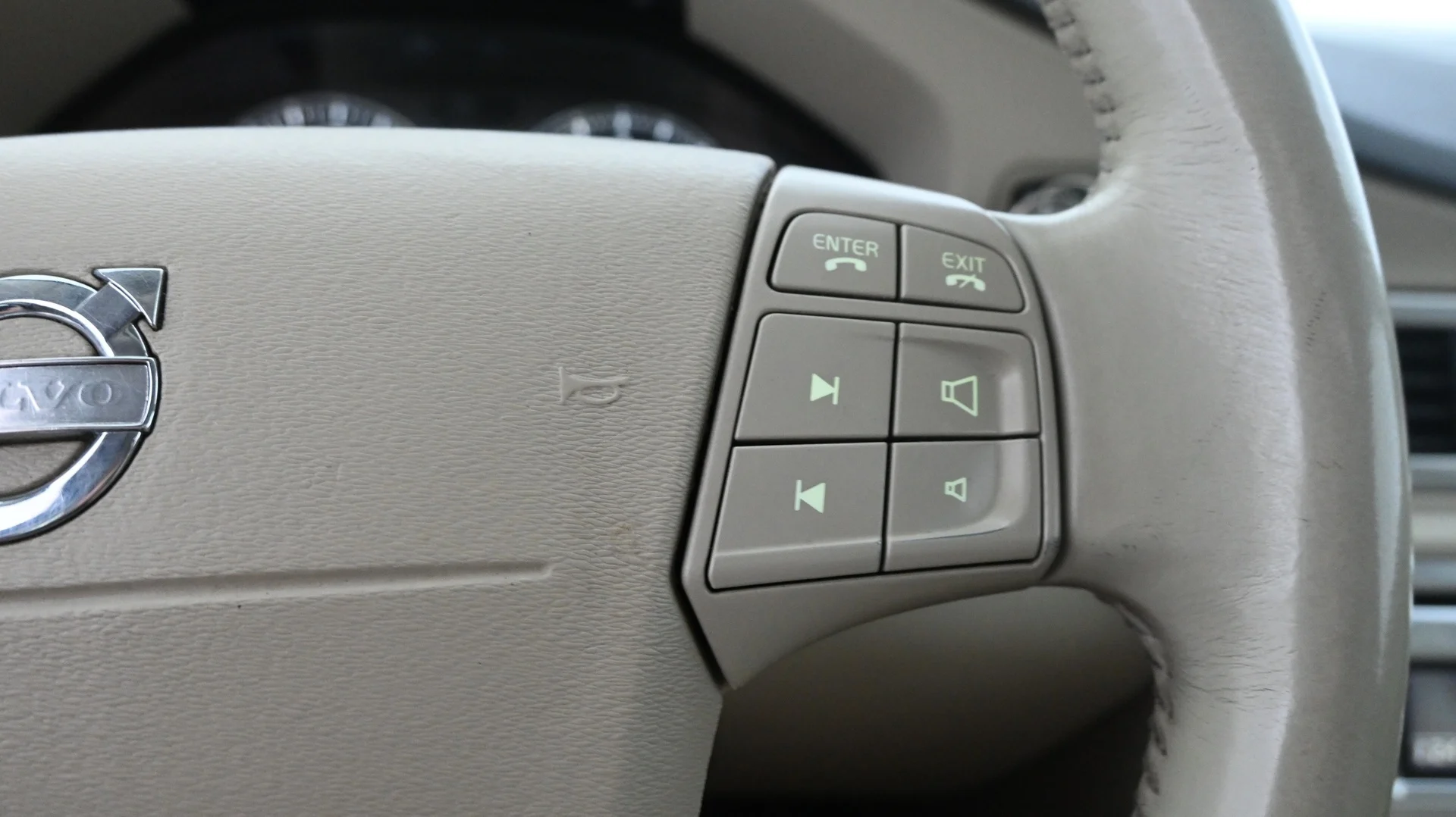 Car Image - 6YtKhCHqI5rcnhtMREfW6X
