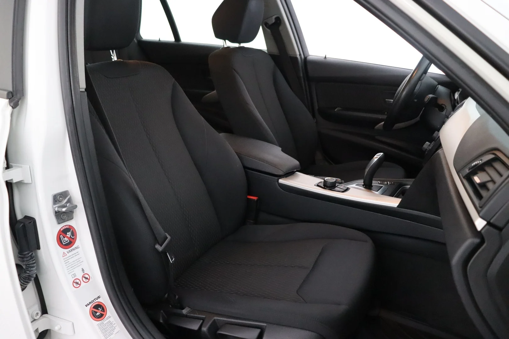 Car Image - BovnfXqaOtPt6O6tpQ6cM