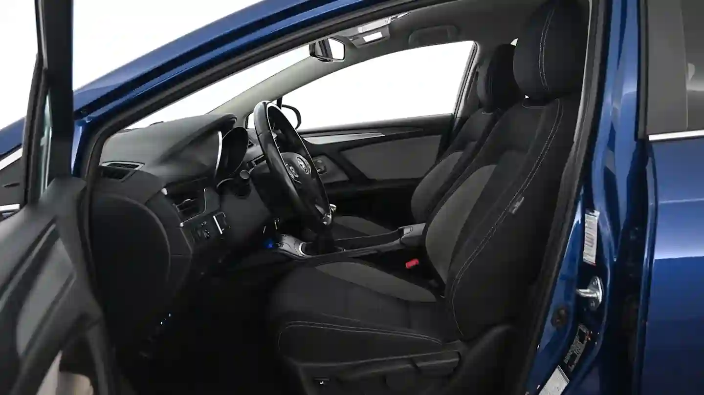 Car Image - YhyB1uoiFMYNInVMhcEDE