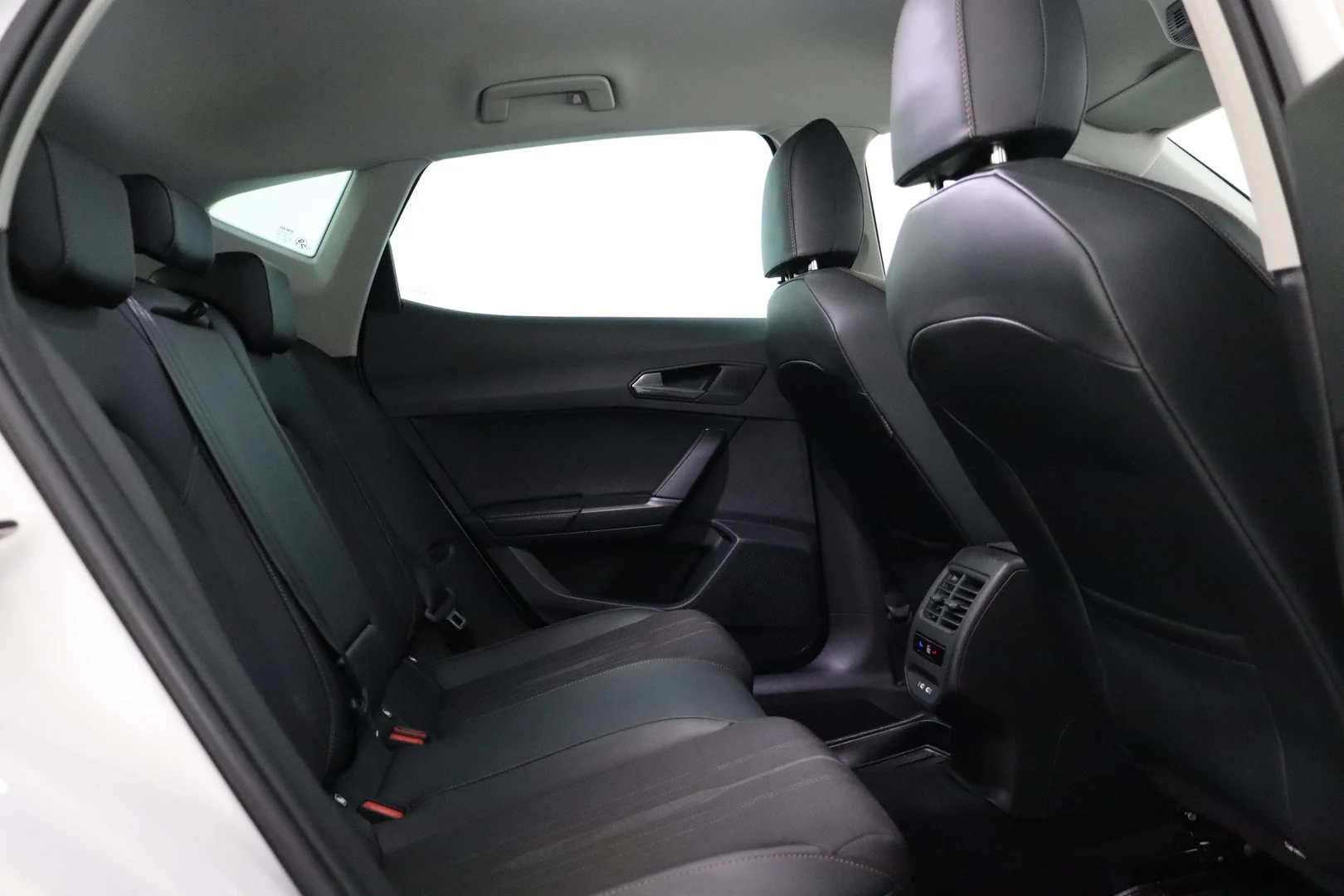 Car Image - 55b4n9ztAinVZ2PW1kzreU