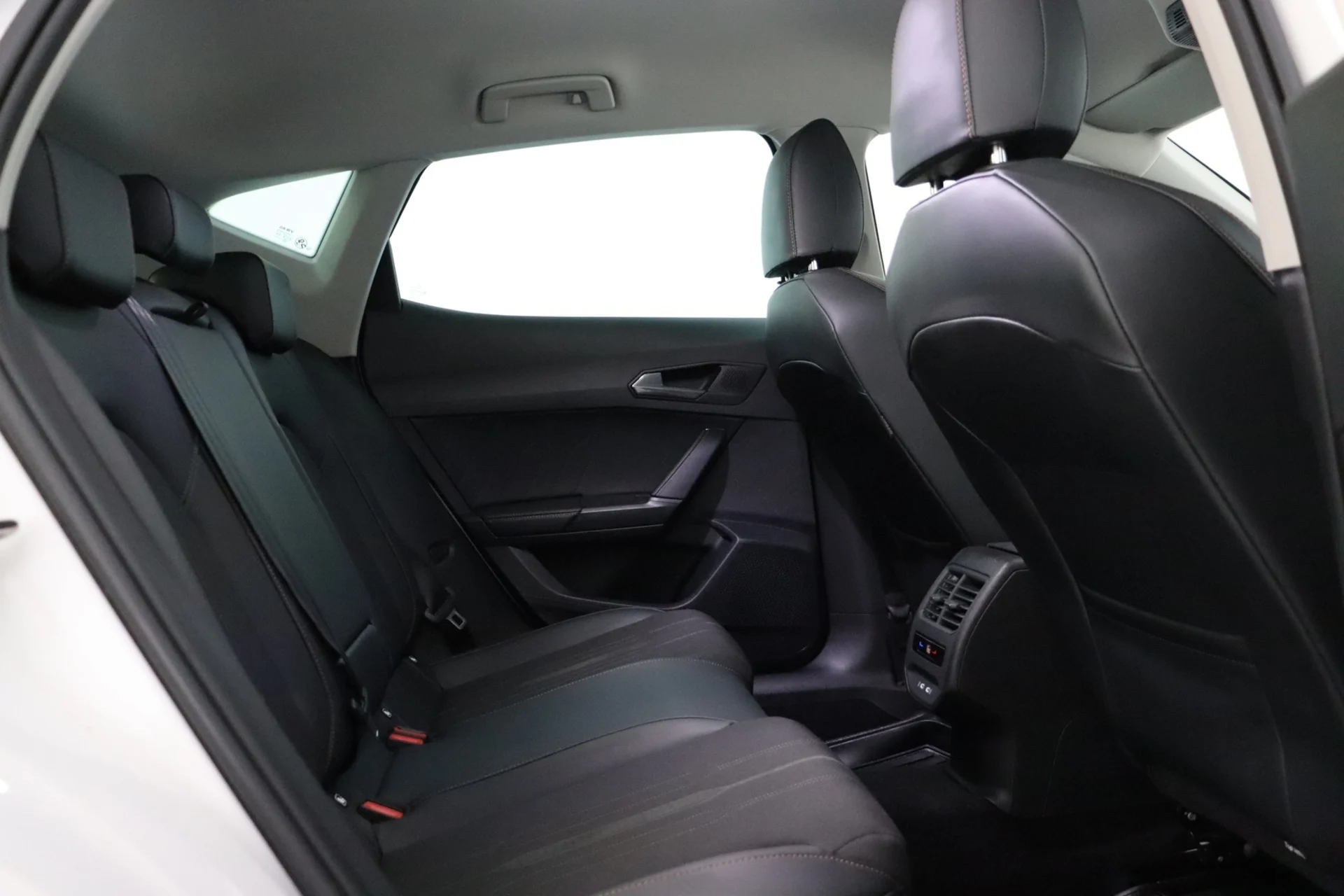 Car Image - 55b4n9ztAinVZ2PW1kzreU