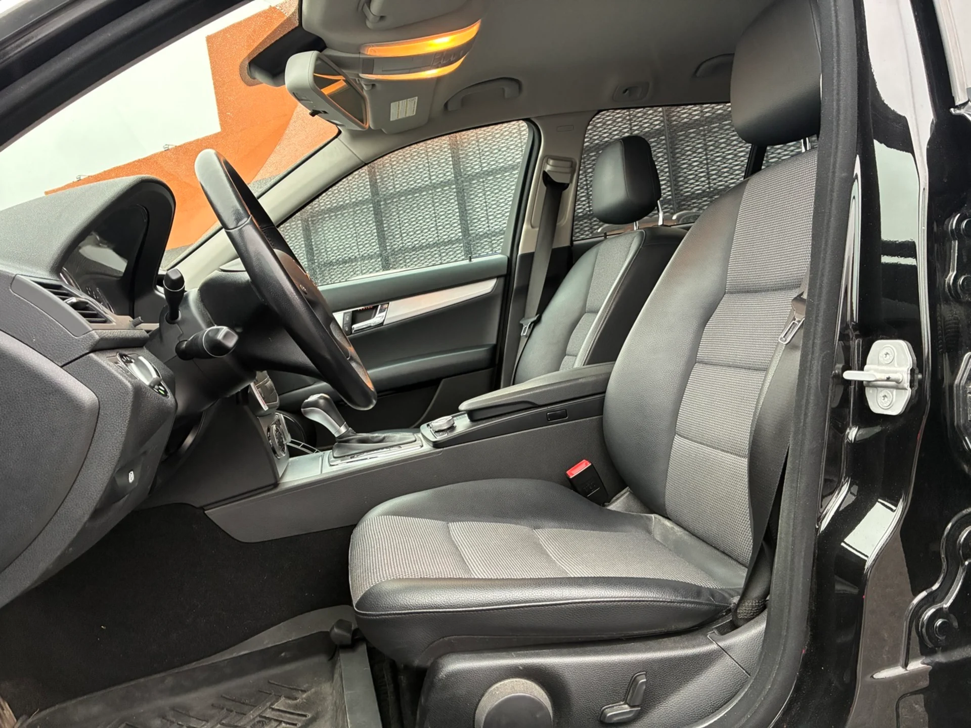 Car Image - 4QtBc7XJ2LVAp6dpCqZ0Pz